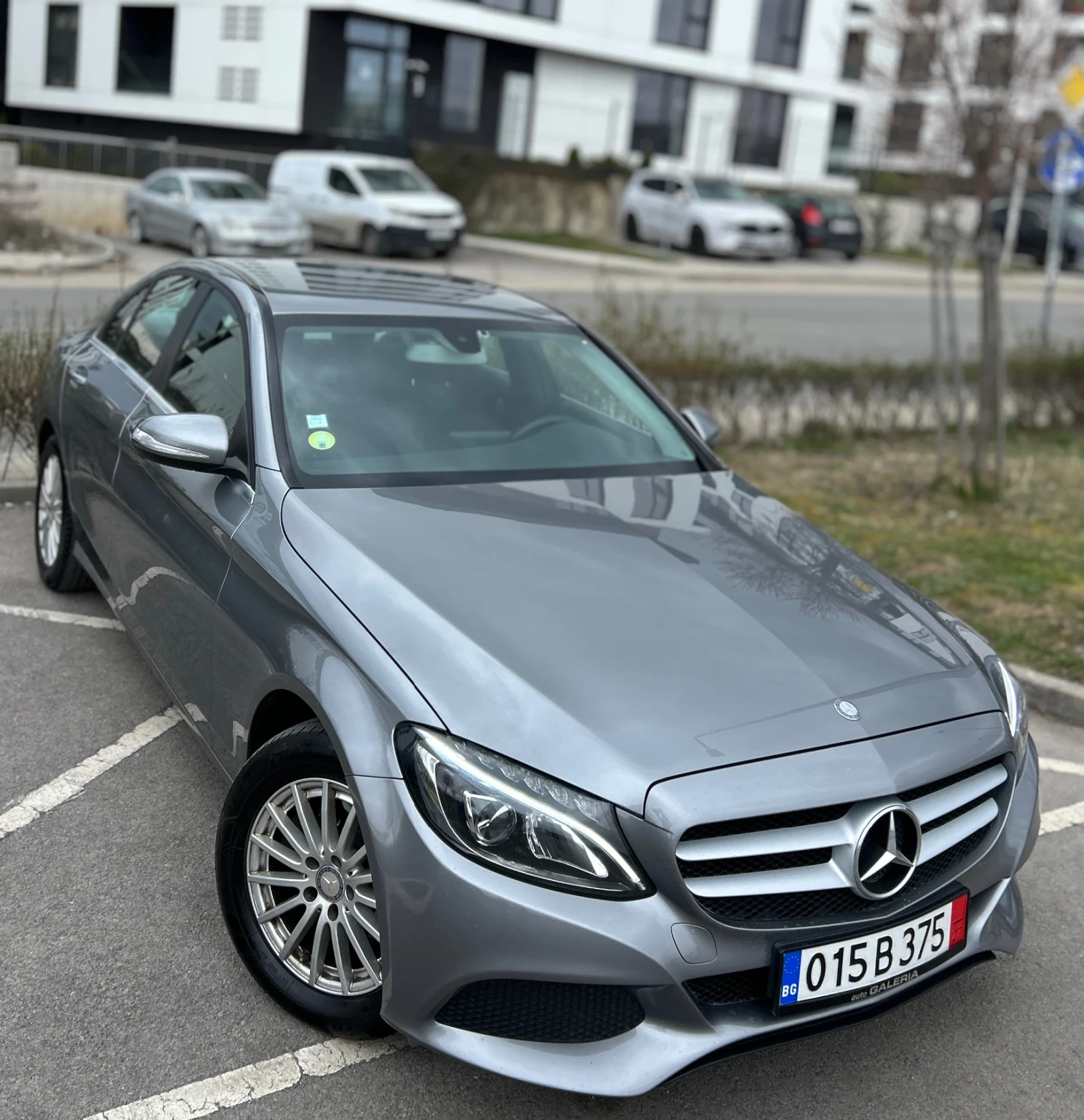 Mercedes-Benz C 220, снимка 2 - Автомобили и джипове - 53952842
