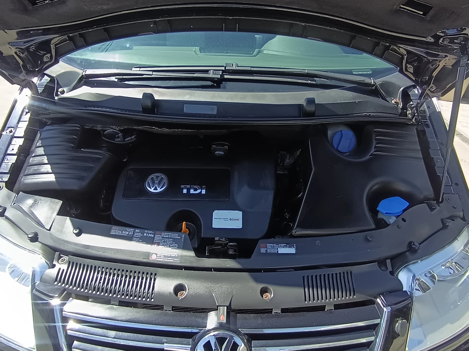 VW Sharan 1.9tdi 4x4, снимка 13 - Автомобили и джипове - 54331369