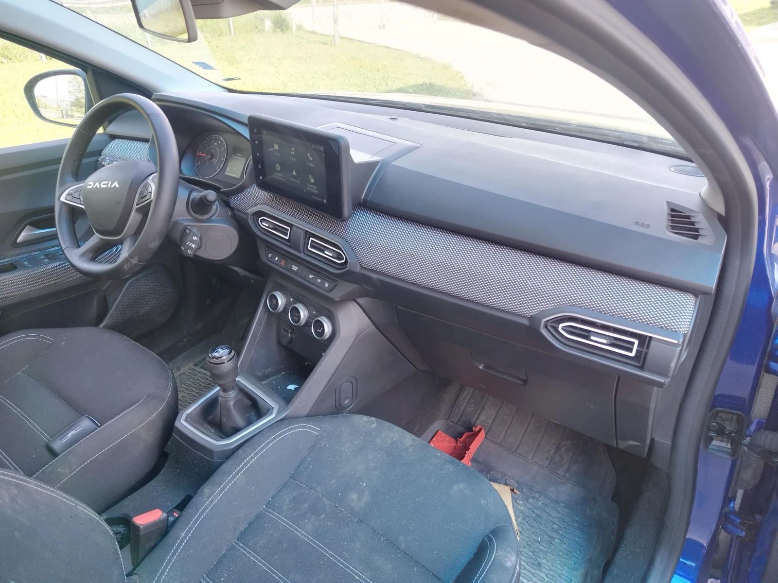 Dacia Logan, снимка 8 - Автомобили и джипове - 54470539
