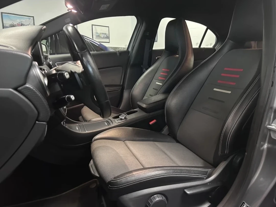 Mercedes-Benz A 180, снимка 3 - Автомобили и джипове - 54691906