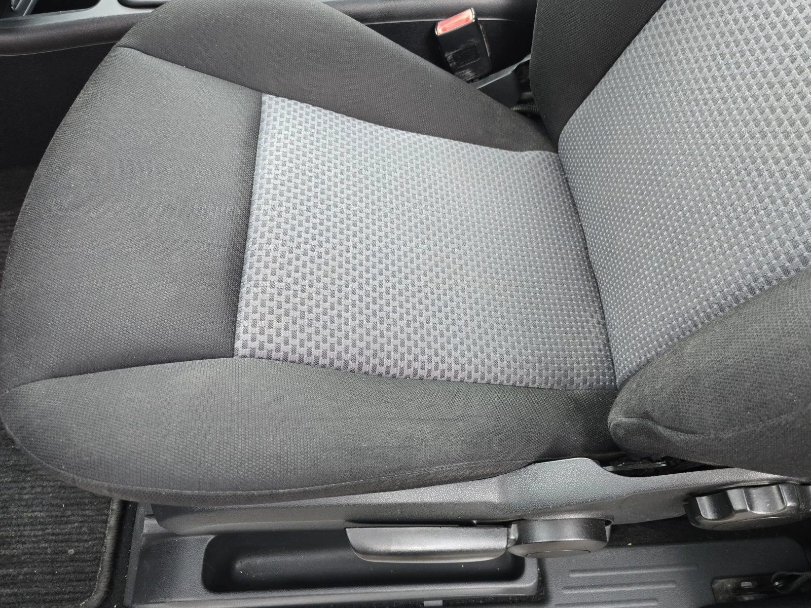 Mercedes-Benz A 150 1.5i KLIMA FACE, снимка 13 - Автомобили и джипове - 55351908