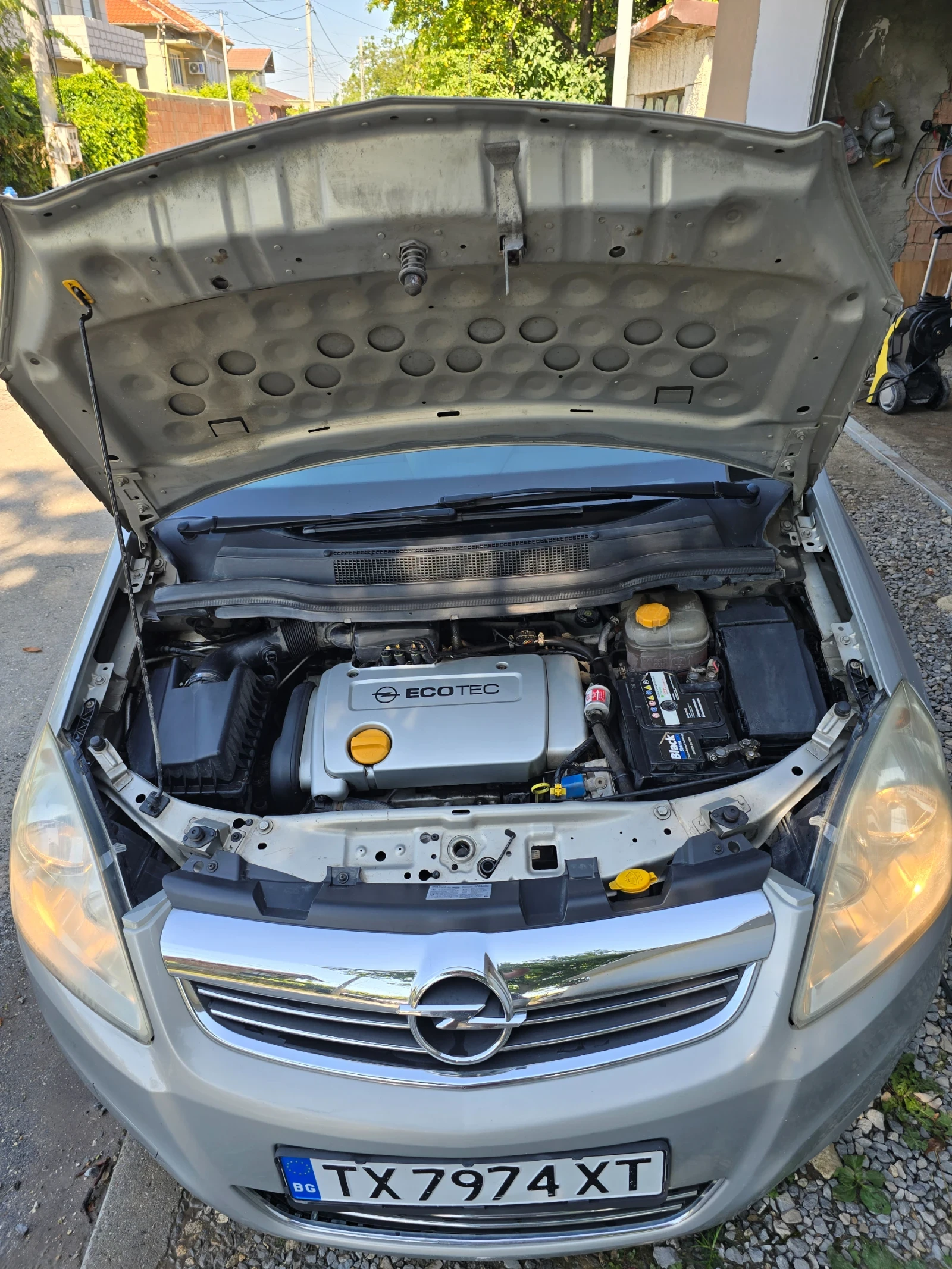 Opel Zafira Газ, бензин, метан, снимка 2 - Автомобили и джипове - 55502727