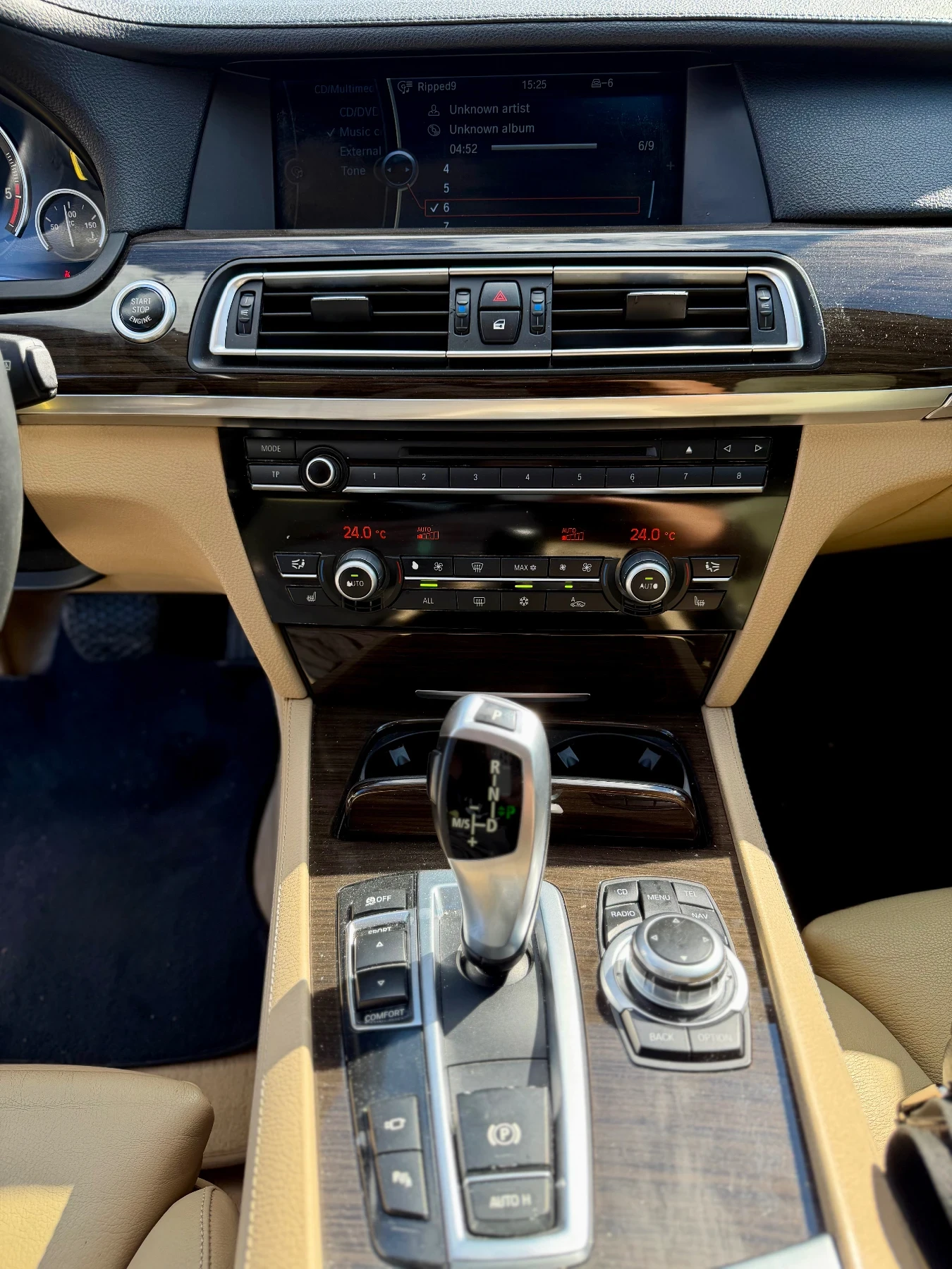 BMW 730 730d ПЕРФЕКТНА - БАРТЕР, снимка 15 - Автомобили и джипове - 56075602