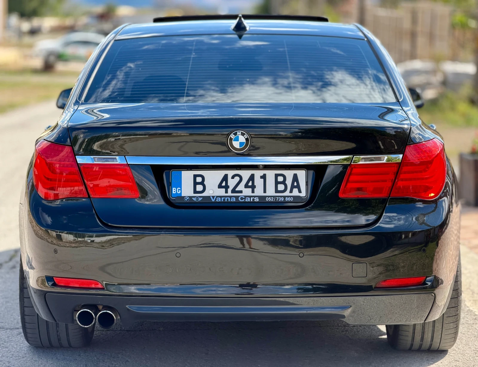 BMW 730 730d ПЕРФЕКТНА - БАРТЕР, снимка 2 - Автомобили и джипове - 56075602