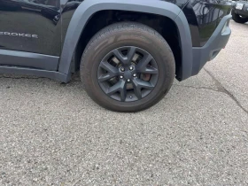 Jeep Cherokee * Trailhawk * ПОДГРЕВИ * КАМЕРА * ПАМЕТ * NAVI, снимка 7