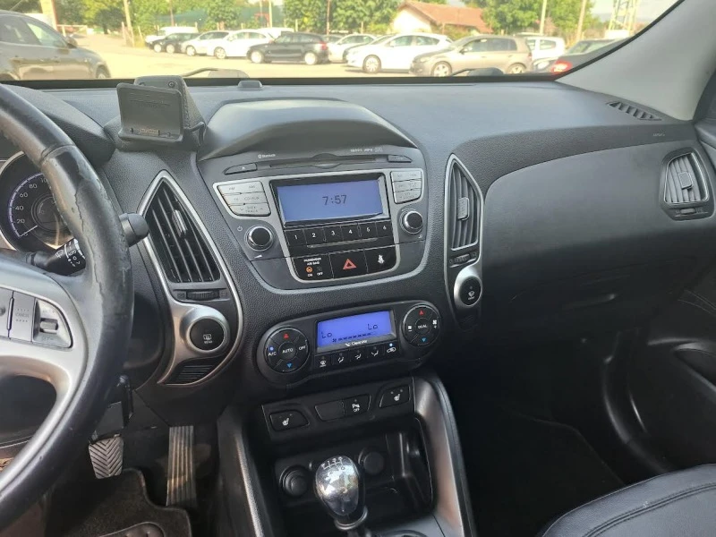 Hyundai IX35 2.0 4X4, снимка 2 - Автомобили и джипове - 46573482