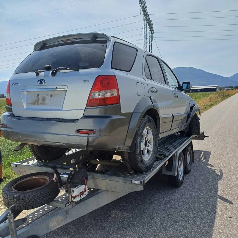 Kia Sorento 2.5 НА ЧАСТИ, снимка 3 - Автомобили и джипове - 47360692