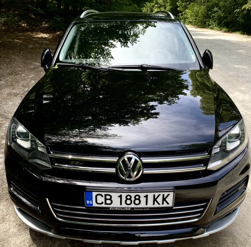 VW Touareg 3.0 TDI R-Line, снимка 2 - Автомобили и джипове - 47652633