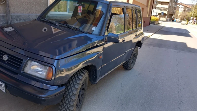 Suzuki Vitara 1.6 16v, снимка 1 - Автомобили и джипове - 48103153