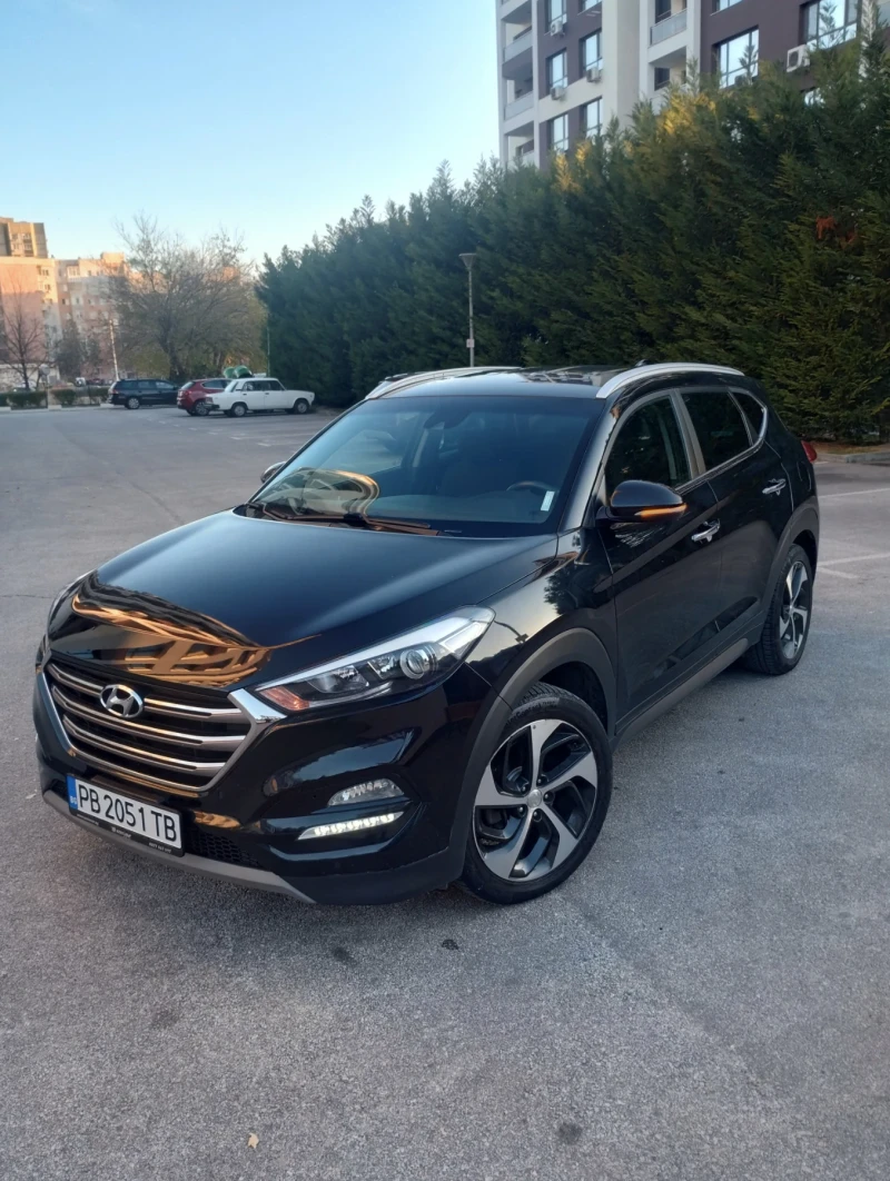 Hyundai Tucson, снимка 4 - Автомобили и джипове - 48118053