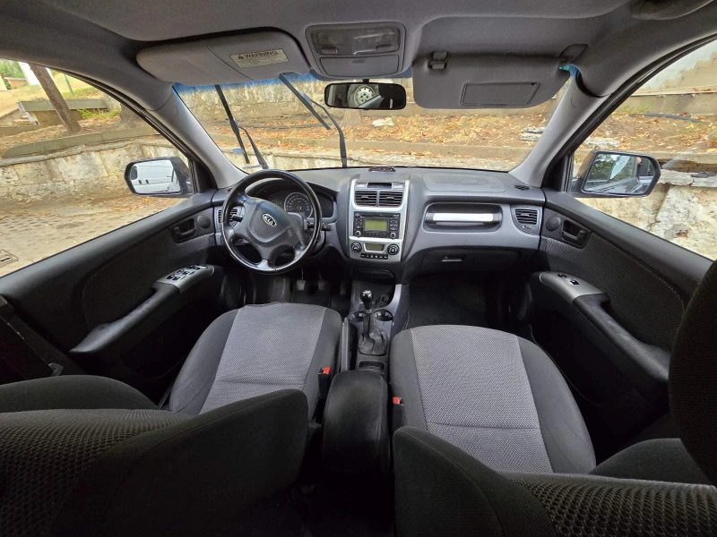 Kia Sportage 2.0 16v GAZ, снимка 8 - Автомобили и джипове - 48227375