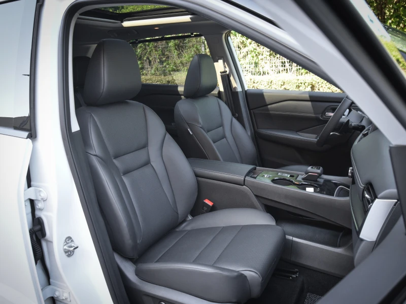 Nissan X-trail N-Connecta 1.5VCT 2WD, снимка 10 - Автомобили и джипове - 51195327