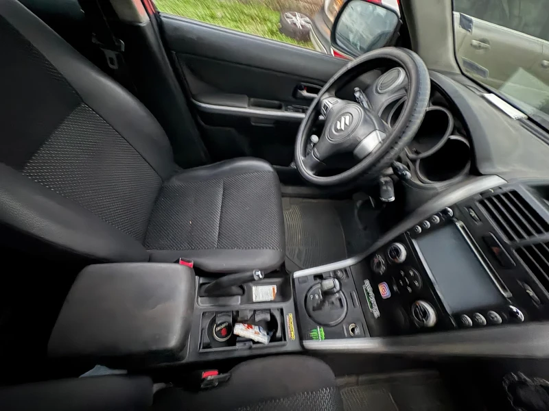 Suzuki Grand vitara, снимка 9 - Автомобили и джипове - 52395310