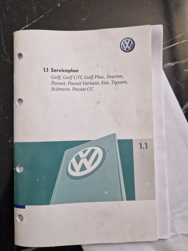 VW Tiguan 4MOTION , снимка 15 - Автомобили и джипове - 52449362