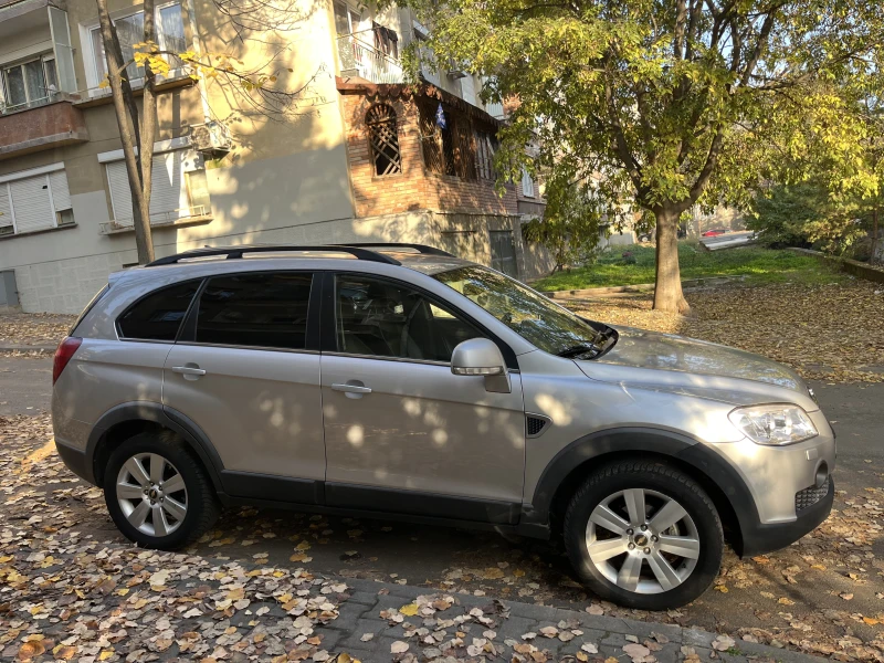 Chevrolet Captiva, снимка 2 - Автомобили и джипове - 52829486