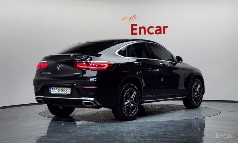 Mercedes-Benz GLC 300, снимка 2 - Автомобили и джипове - 53074007