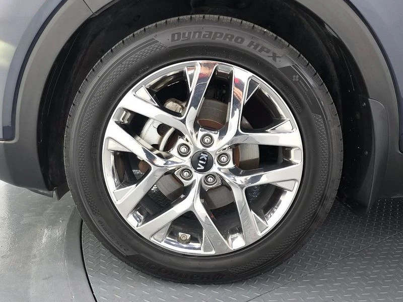 Kia Sorento Gasoline 2.0 Turbo 4WD| 240к.с.| ВКЛ.ТЕХНОТЕСТ, снимка 5 - Автомобили и джипове - 55664924