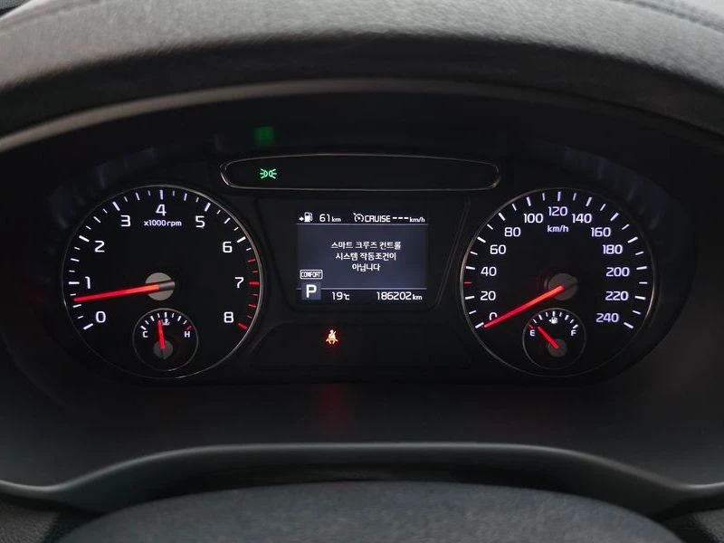 Kia Sorento Gasoline 2.0 Turbo 4WD| 240к.с.| ВКЛ.ТЕХНОТЕСТ, снимка 8 - Автомобили и джипове - 55664924