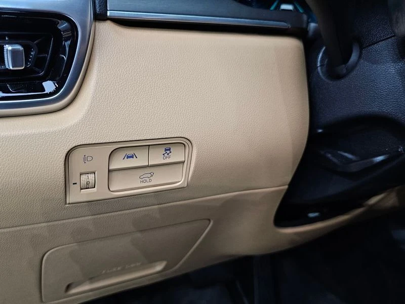 Kia Sorento HEV 1.6 2WD, снимка 14 - Автомобили и джипове - 56268929