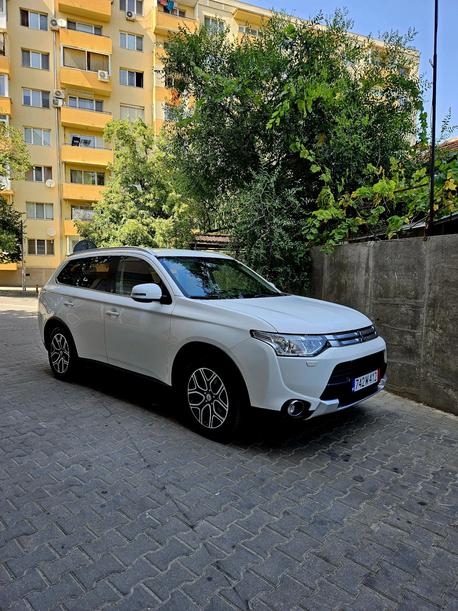 Mitsubishi Outlander 2.2 DI-D 4WD , снимка 1