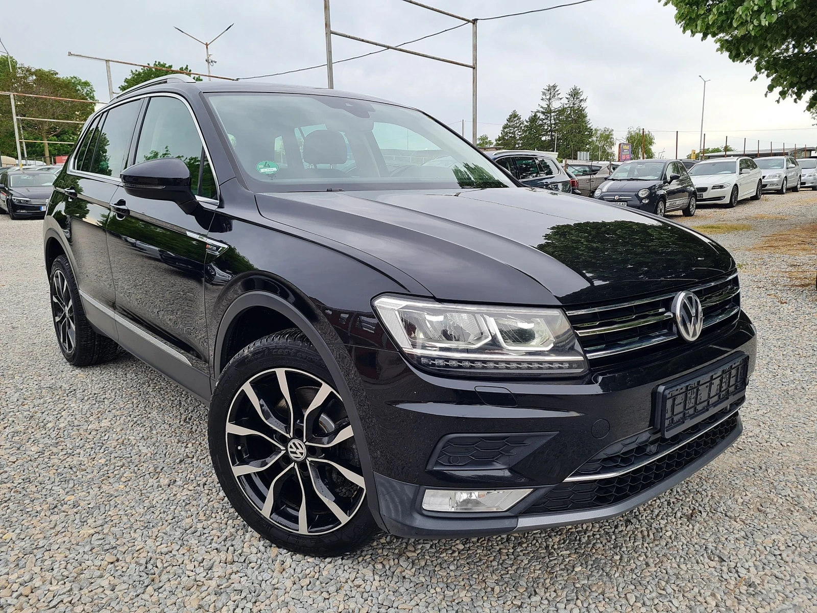 VW Tiguan 2.0TDI-190kc/4x4/DISTRONIK/LINE ASSIST  - изображение 3
