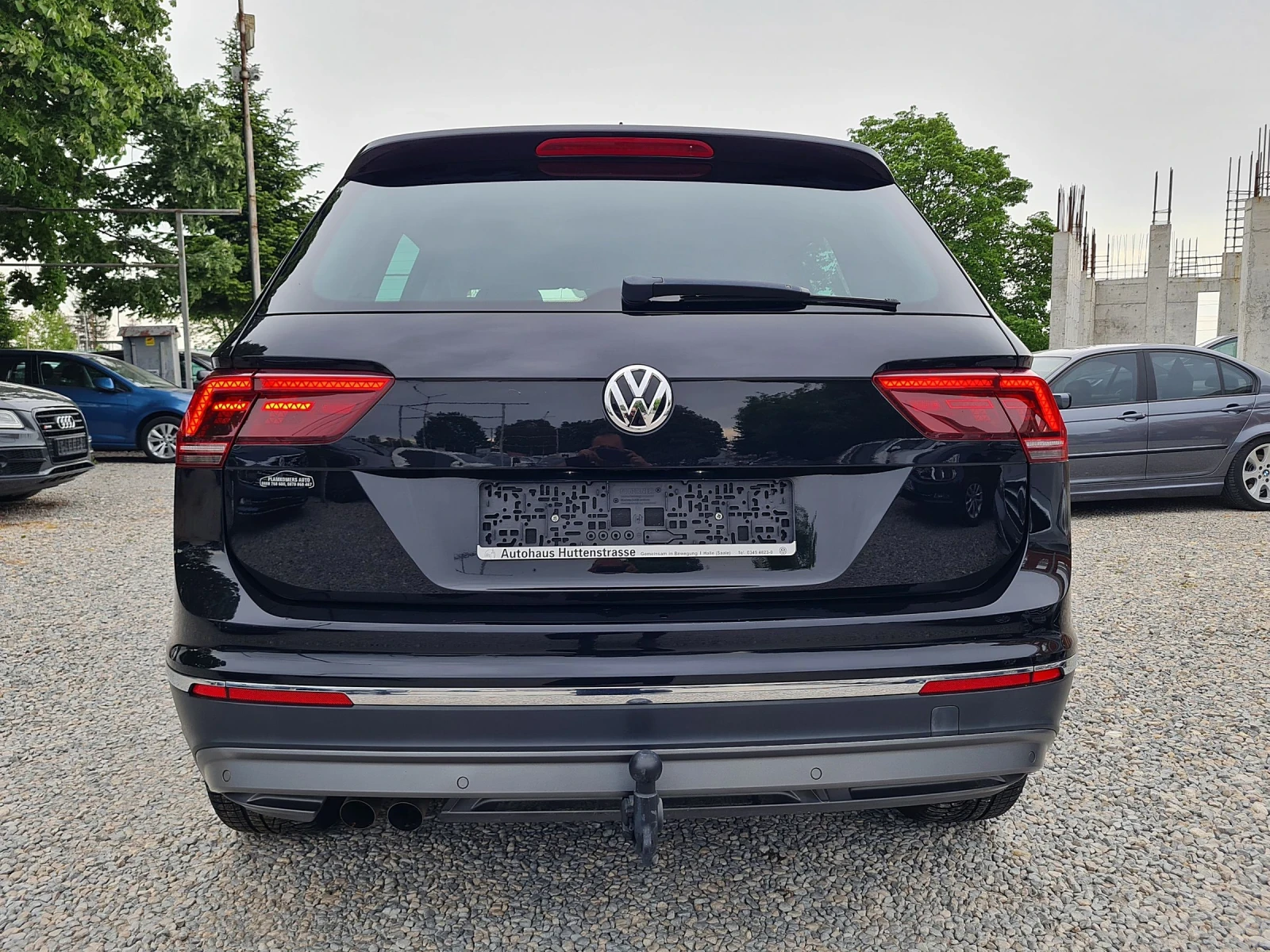 VW Tiguan 2.0TDI-190kc/4x4/DISTRONIK/LINE ASSIST  - изображение 6