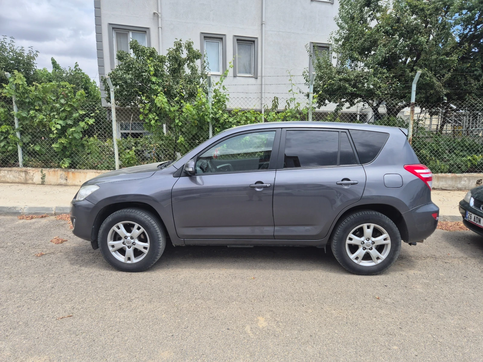 Toyota Rav4  2.2 136hp 4x4 - изображение 3