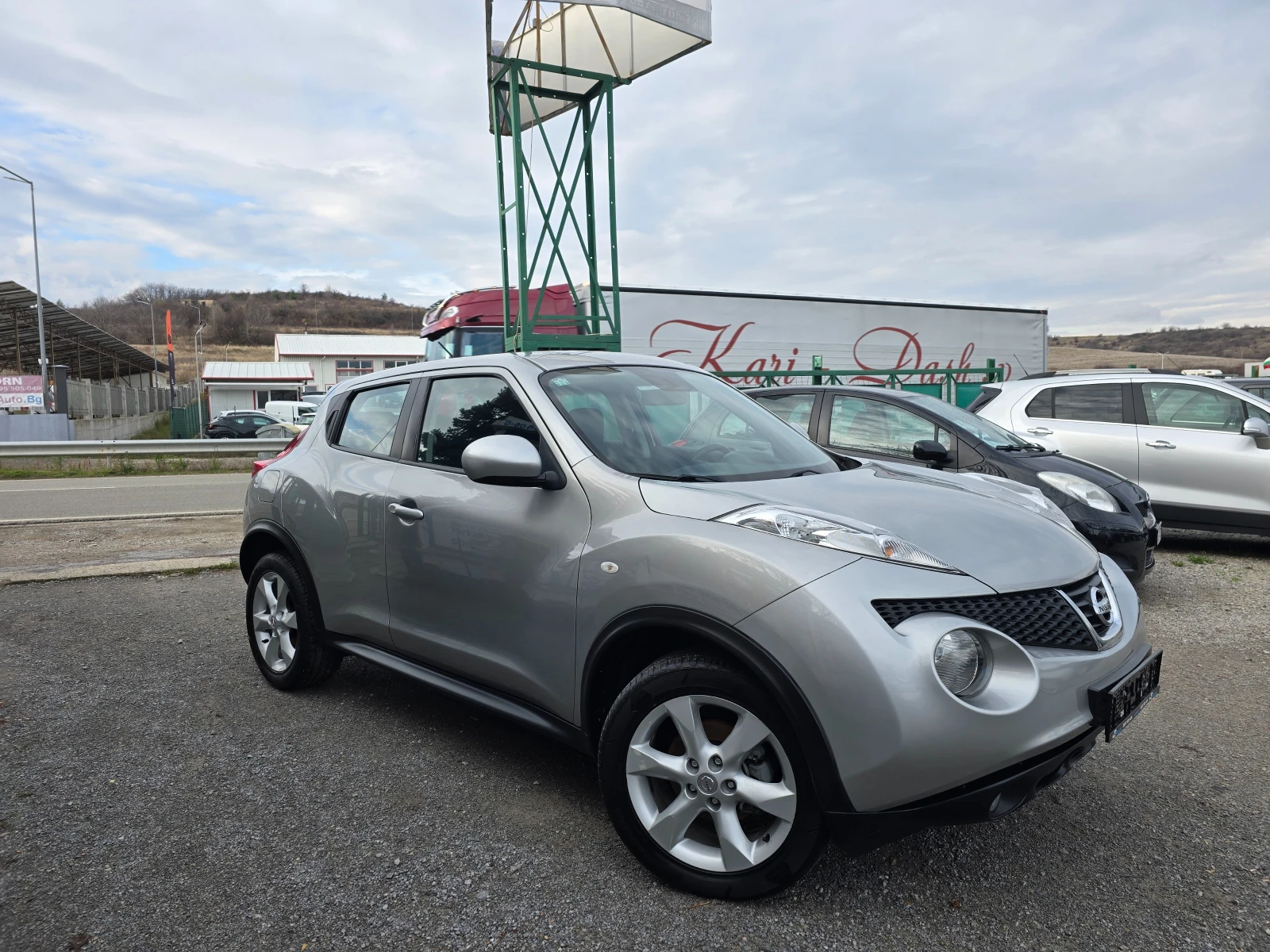 Nissan Juke 1.6i-140000км. - изображение 3