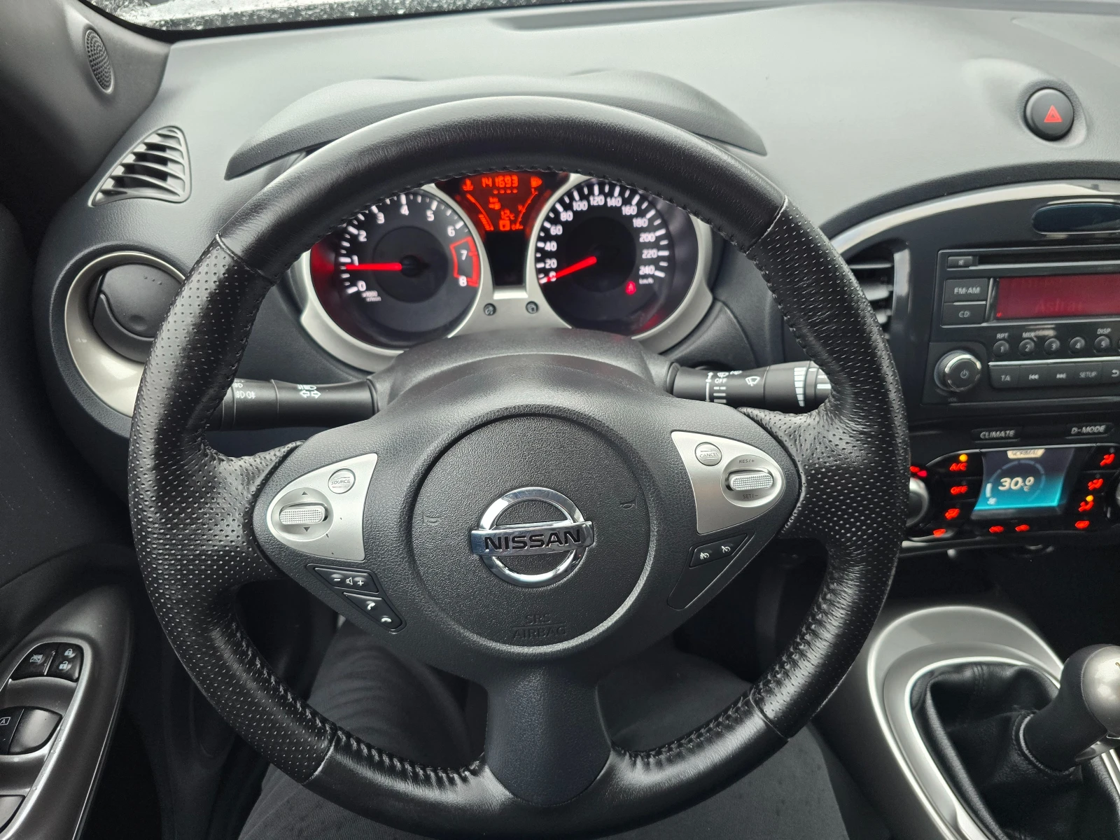 Nissan Juke 1.6i-140000��. | Mobile.bg � ����������� 13
