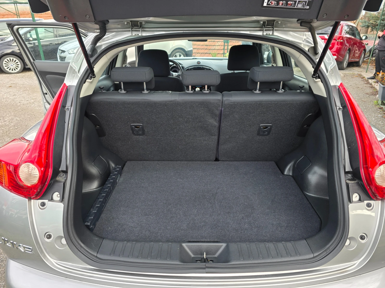 Nissan Juke 1.6i-140000��. | Mobile.bg � ����������� 12