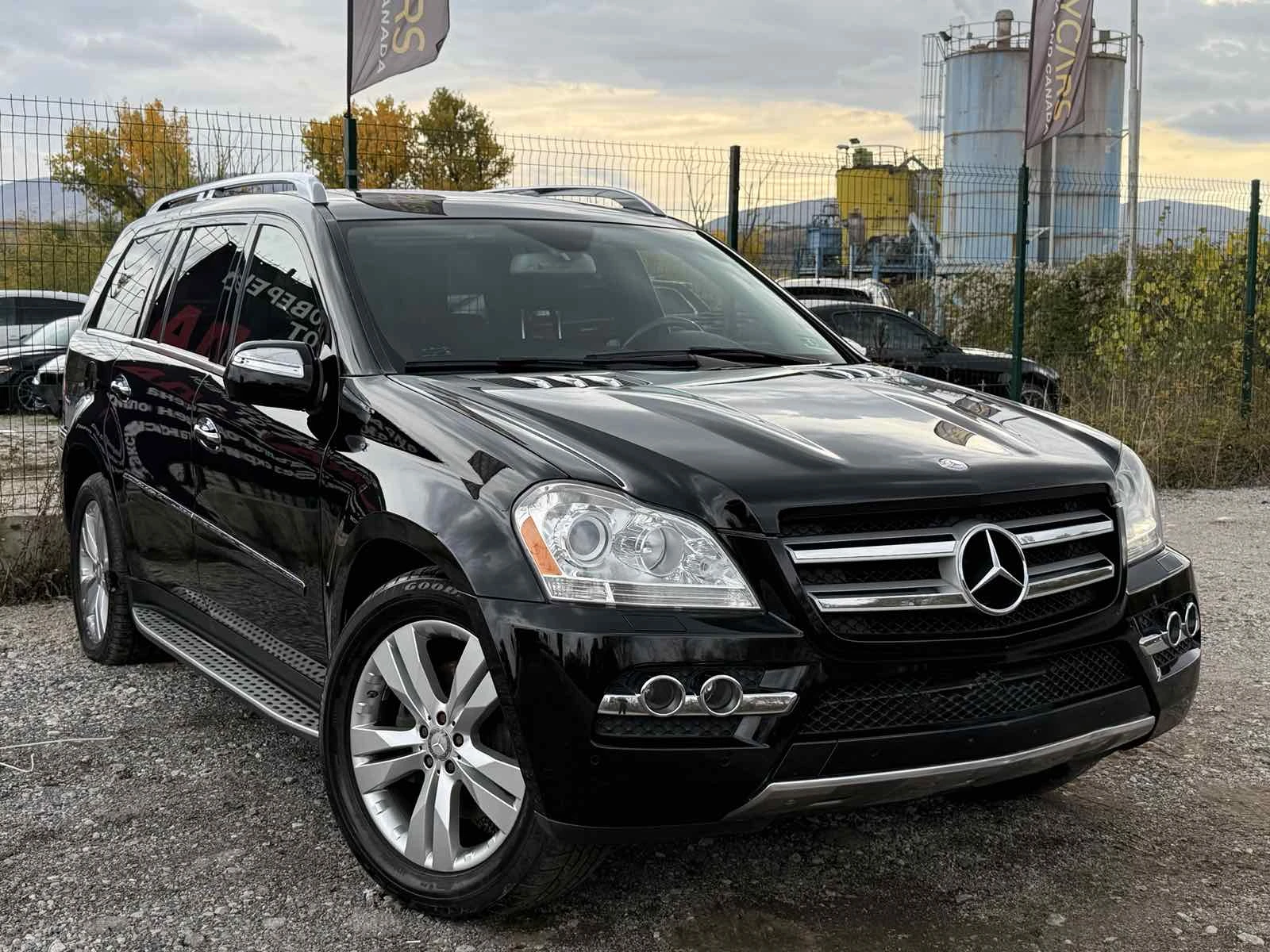 Mercedes-Benz GL 450 4MATIC* ПАНОРАМА* ПЕРФЕКТЕН* РЕАЛНИ КМ | Mobile.bg — изображение 2