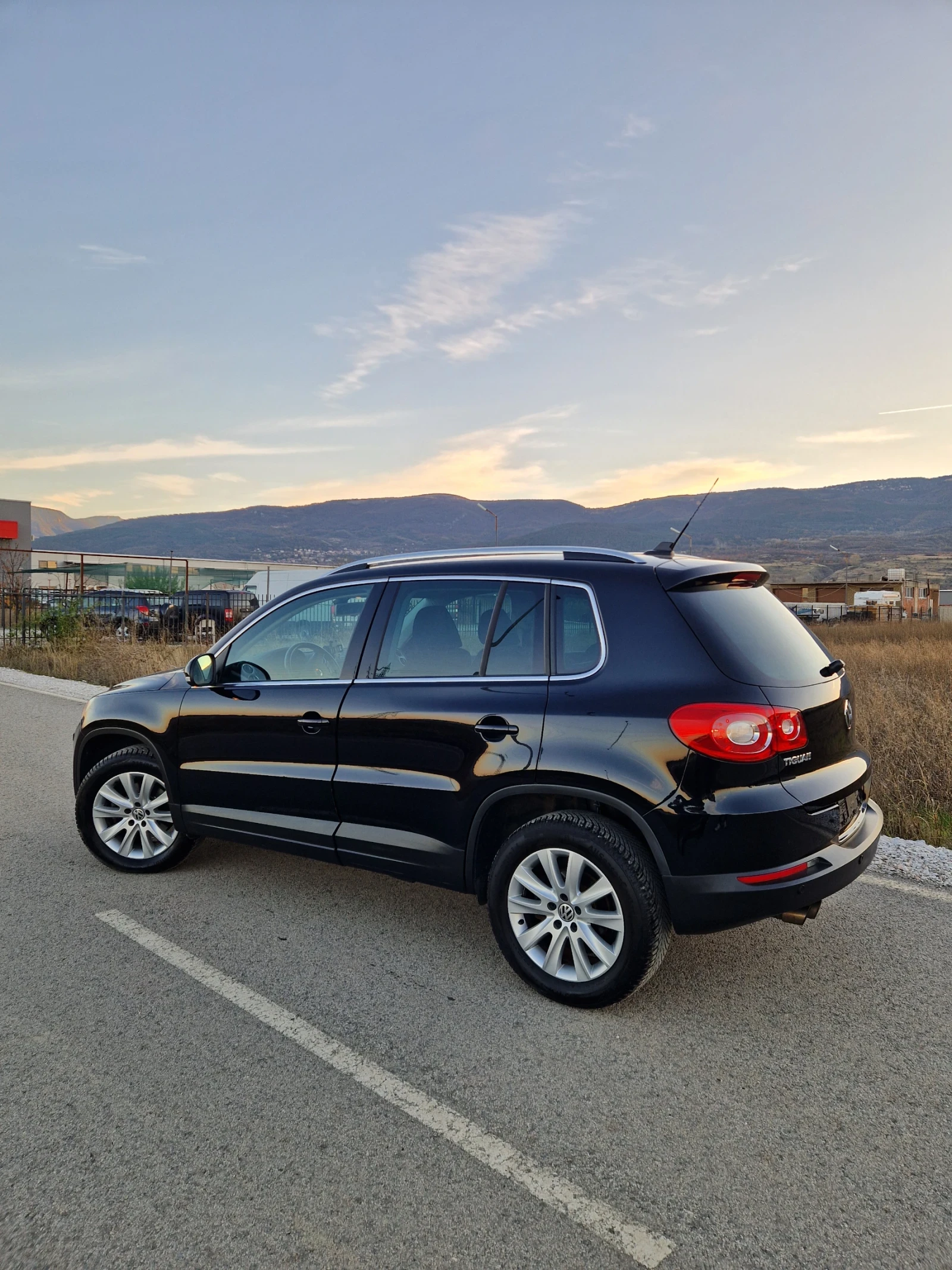 VW Tiguan 4MOTION  | Mobile.bg   5
