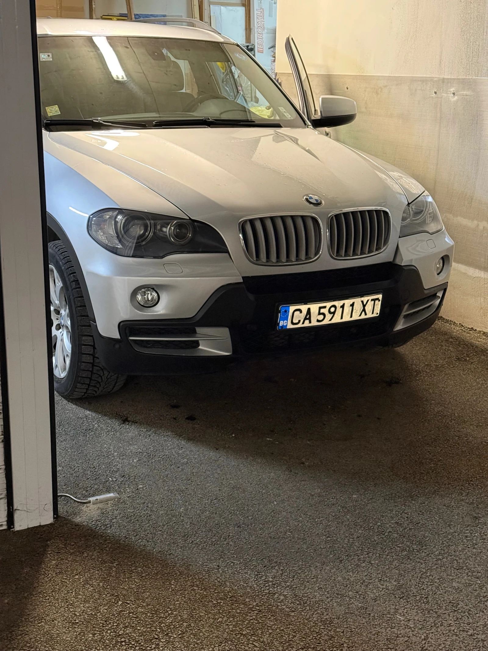 BMW X5 3, 5 SD 286к.с. ОБСЛУЖЕНА!!!, снимка 16 - Автомобили и джипове - 53781736