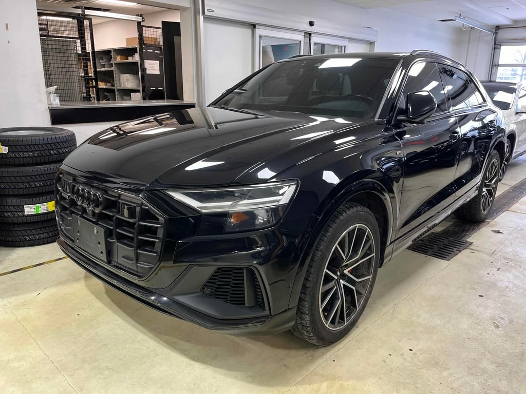 Audi Q8 Progressiv  CARFAX | Mobile.bg � ����������� 1