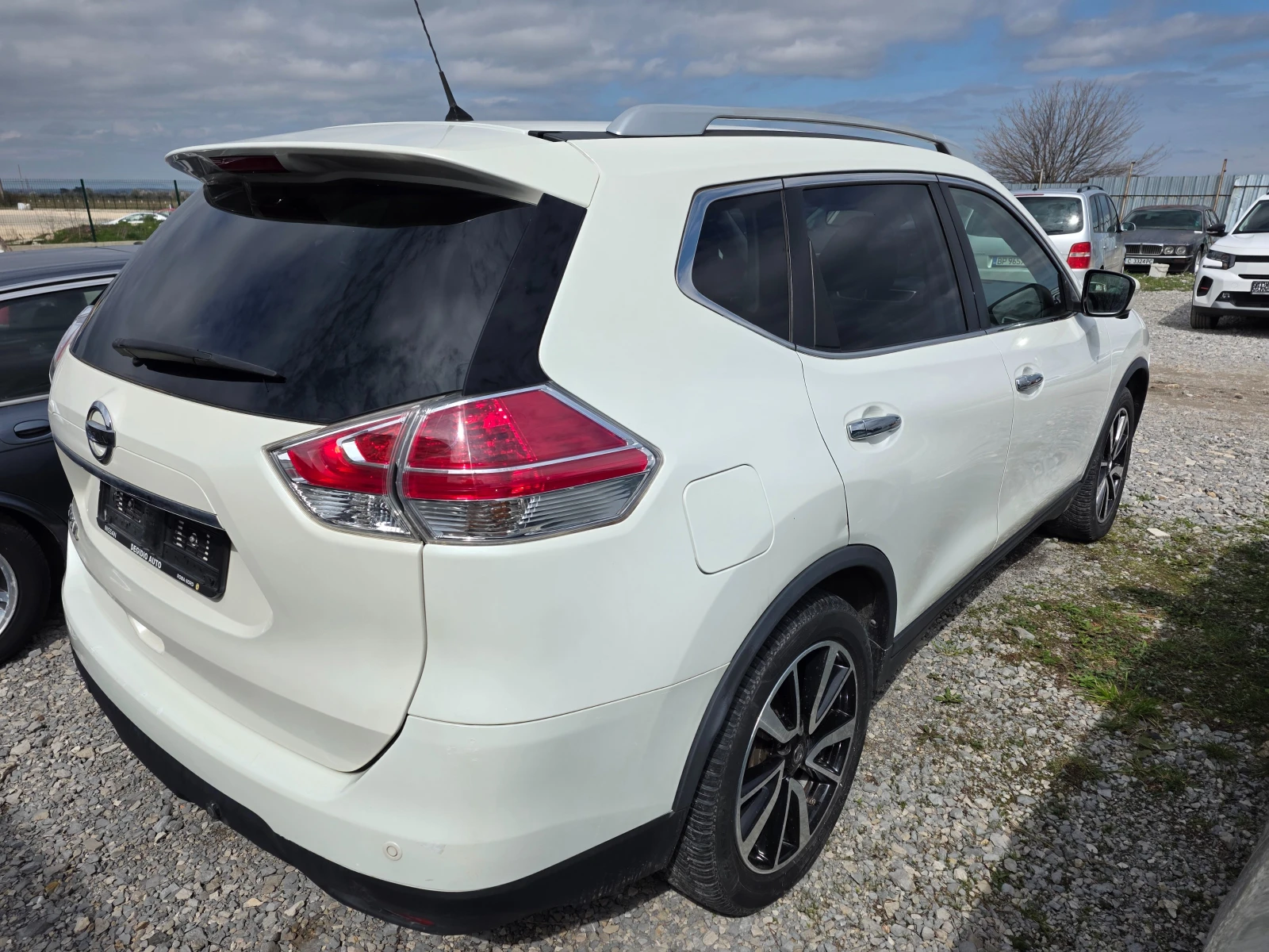 Nissan X-trail 1 6D, снимка 6 - Автомобили и джипове - 54039123