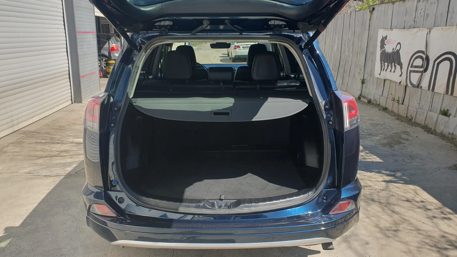 Toyota Rav4 2.5 i / 4wd, снимка 15 - Автомобили и джипове - 54124219