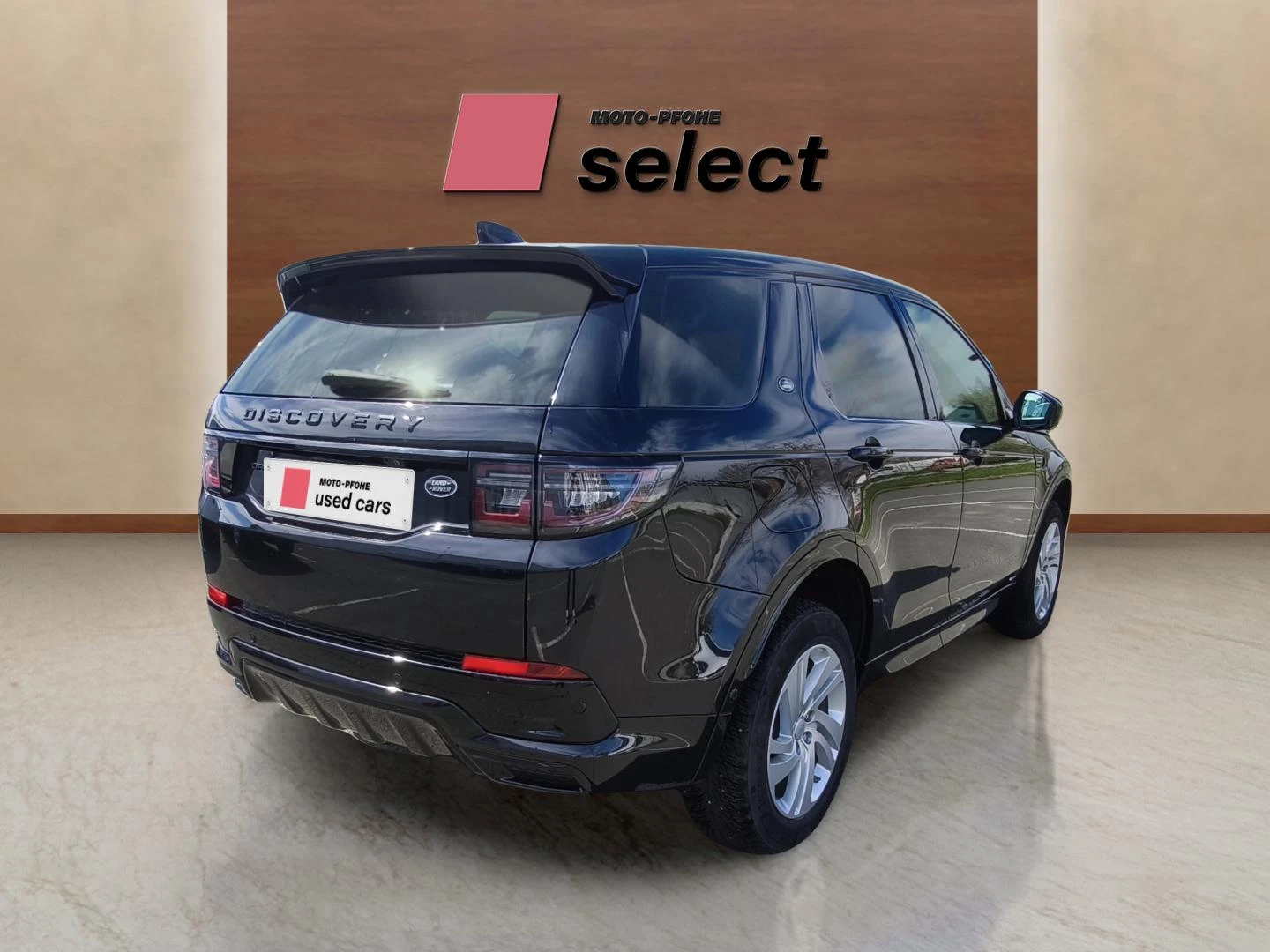 Land Rover Discovery Sport 2.0, снимка 4 - Автомобили и джипове - 54231588