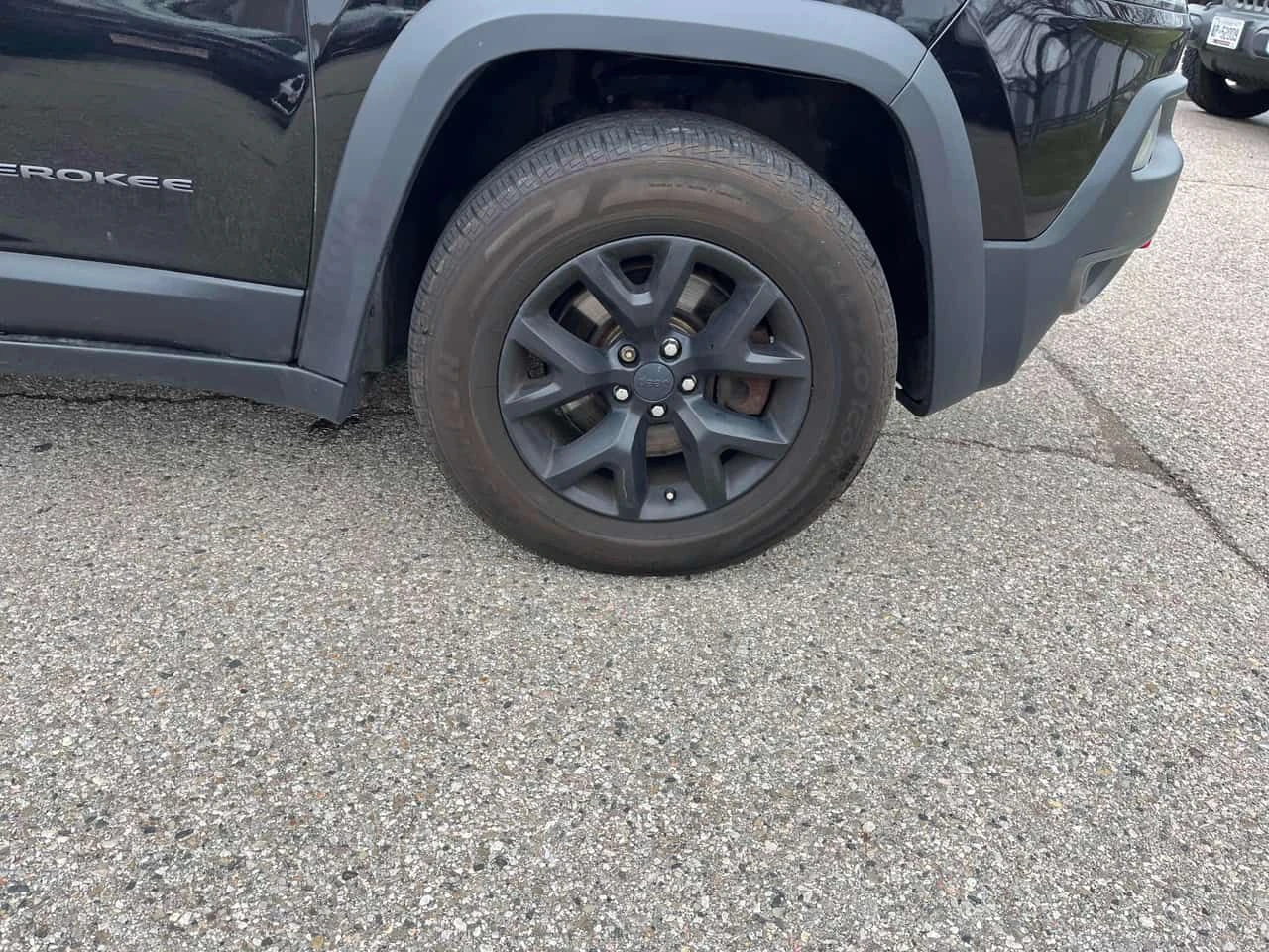 Jeep Cherokee * Trailhawk * ПОДГРЕВИ * КАМЕРА * ПАМЕТ * NAVI, снимка 7 - Автомобили и джипове - 54586294