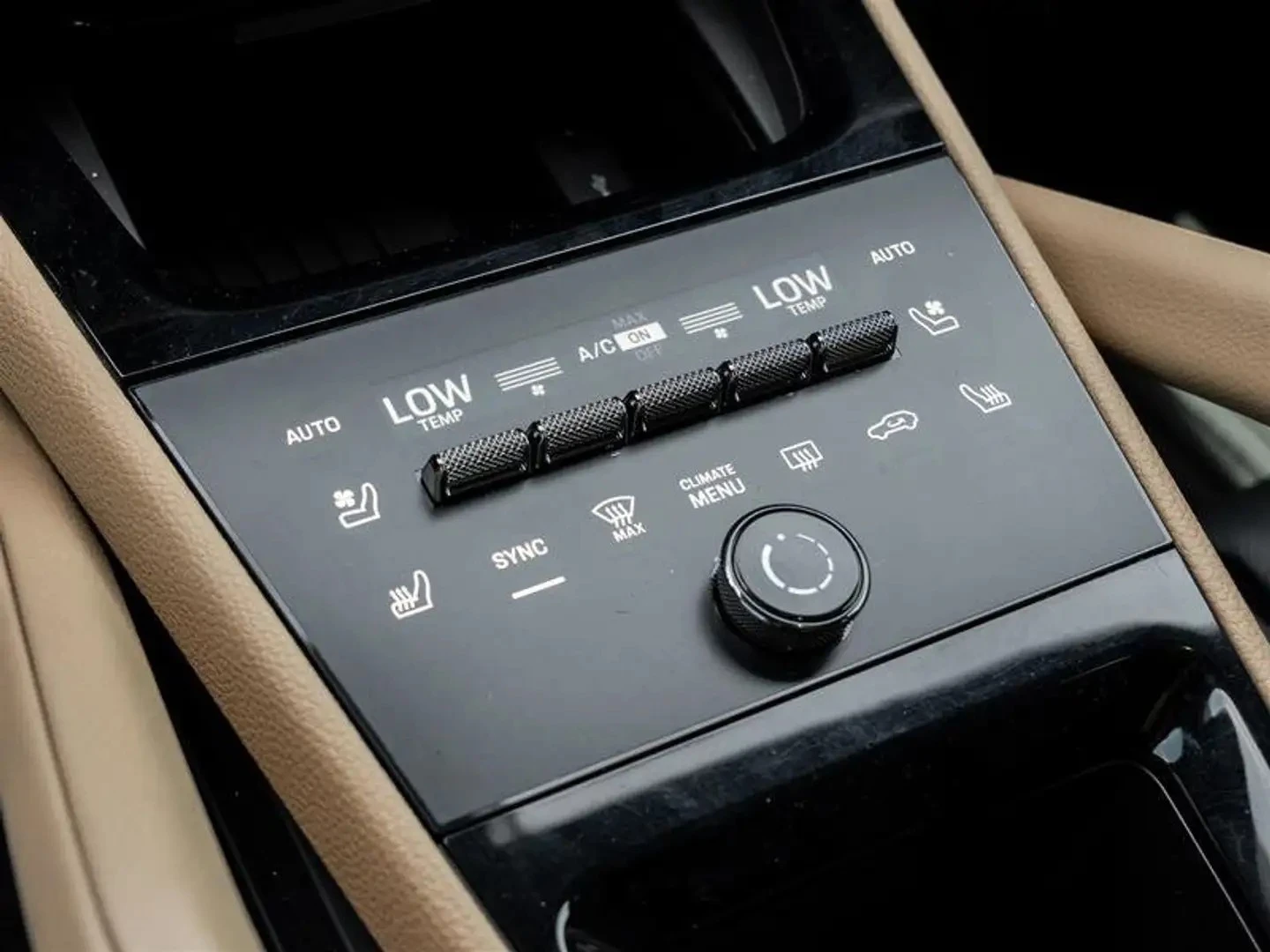 Porsche Cayenne Premium Pkg Plus * AвтоКредит * (ЦЕНА ДО БГ), снимка 15 - Автомобили и джипове - 55185304