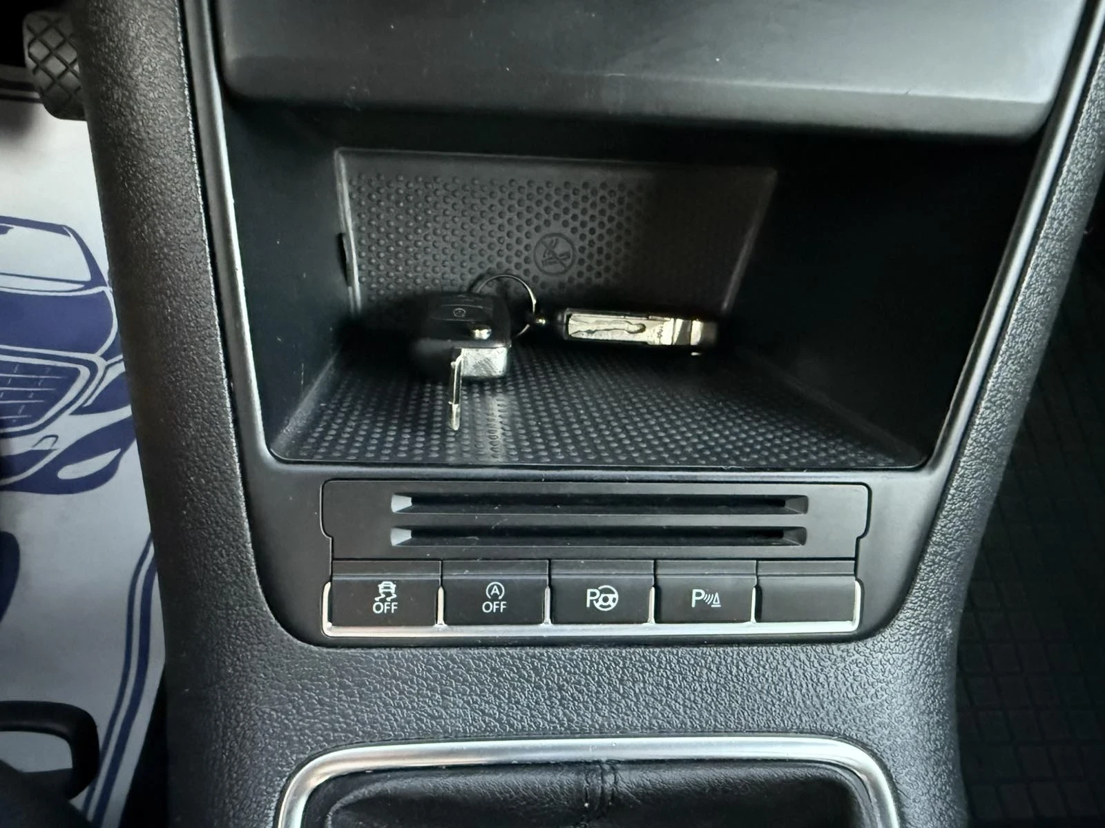VW Tiguan 2.0 TDI УНИКАТ, снимка 12 - Автомобили и джипове - 55387483