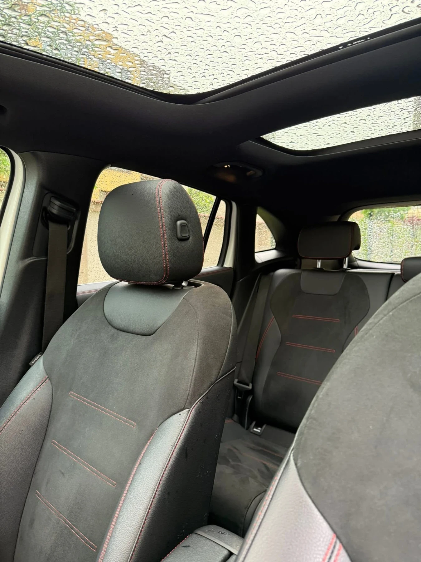 Mercedes-Benz GLA 250, снимка 6 - Автомобили и джипове - 55676659