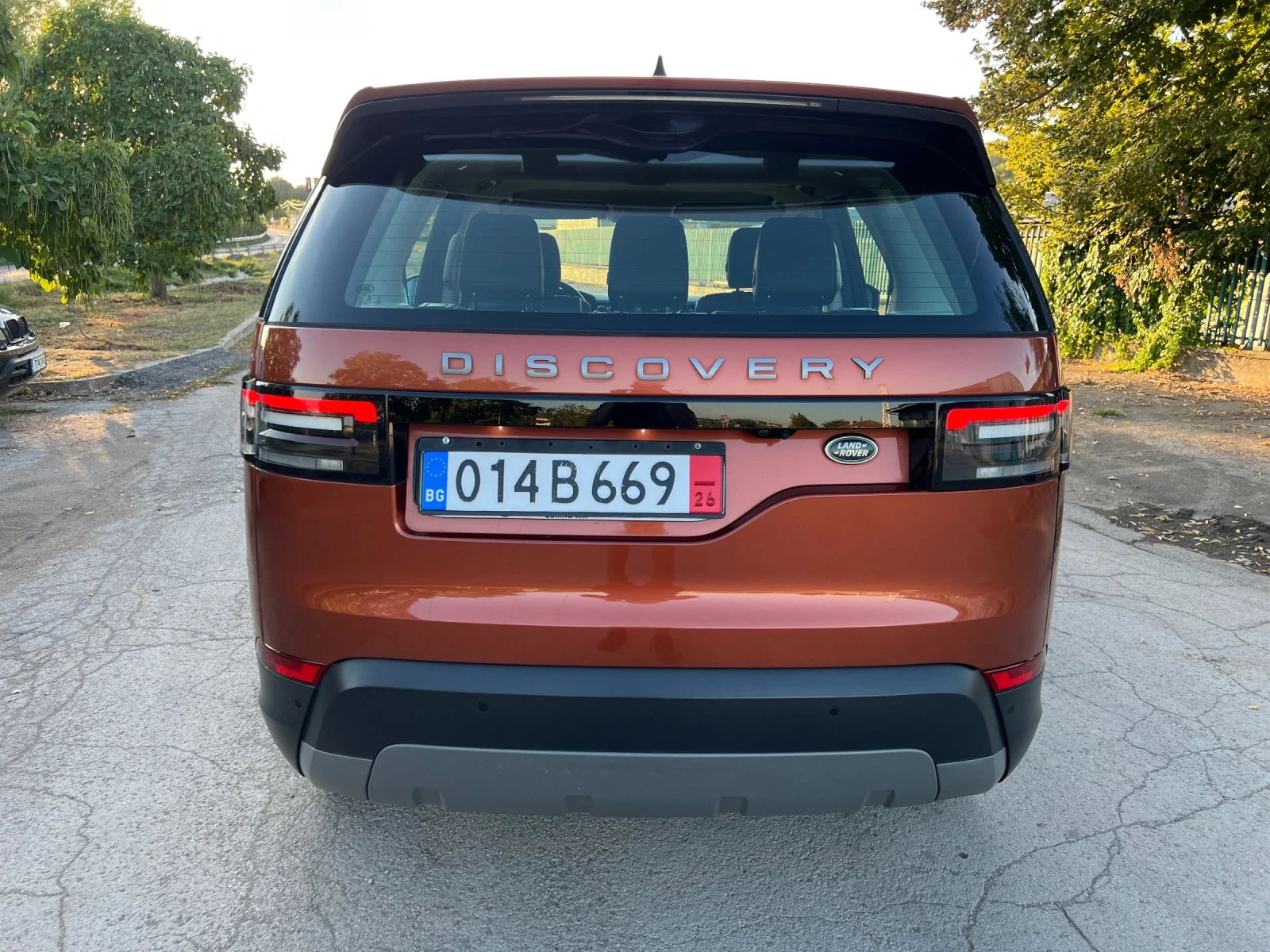 Land Rover Discovery 2.0D/98 000KM/НОВ!, снимка 6 - Автомобили и джипове - 55977787