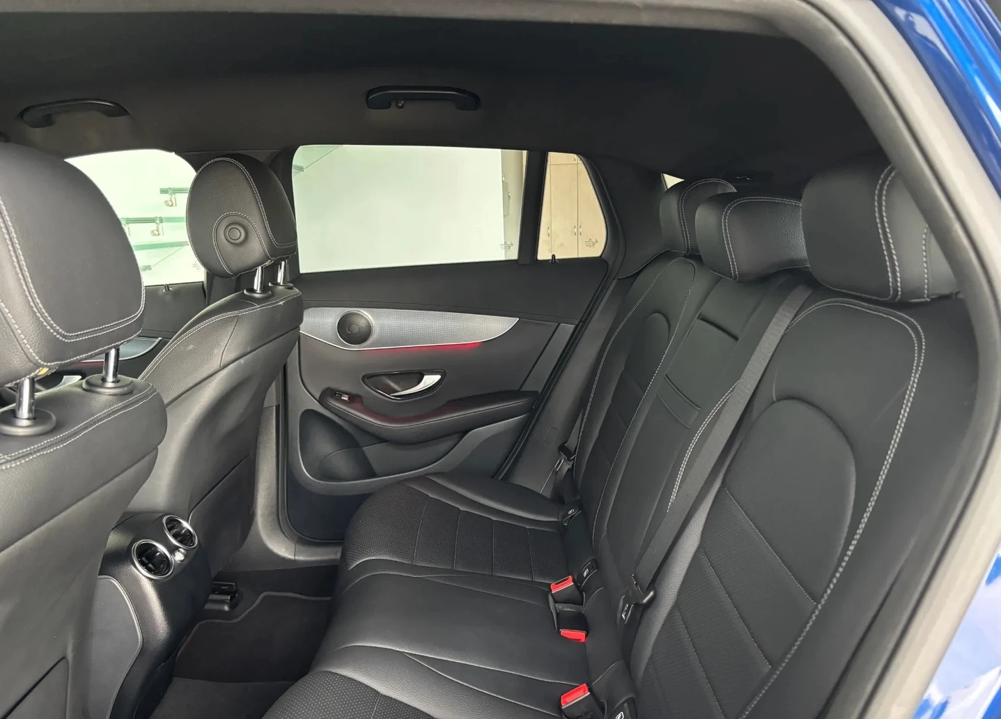 Mercedes-Benz EQC 400 4MATIC, снимка 6 - Автомобили и джипове - 56673743