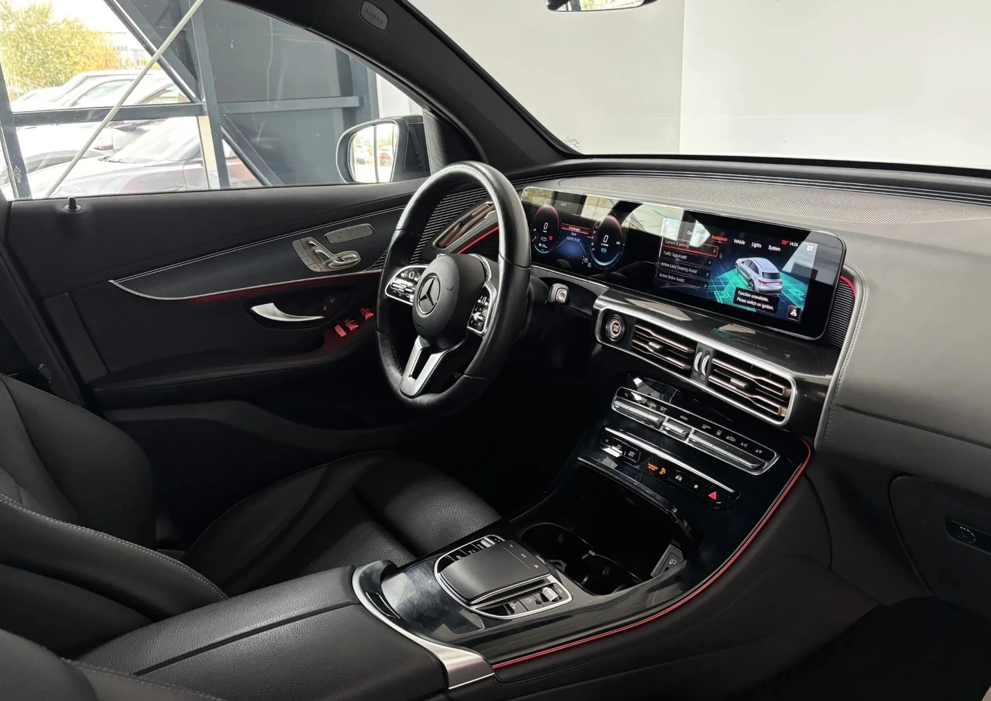 Mercedes-Benz EQC 400 4MATIC, снимка 4 - Автомобили и джипове - 56673743