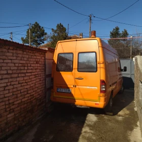 Mercedes-Benz 208, снимка 11
