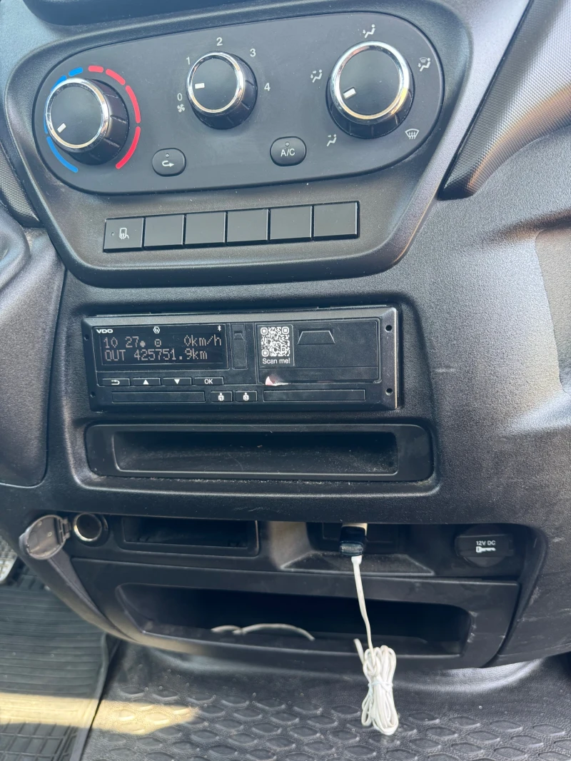 Iveco 35s15 3.0 150 HP, снимка 8 - Бусове и автобуси - 51177965