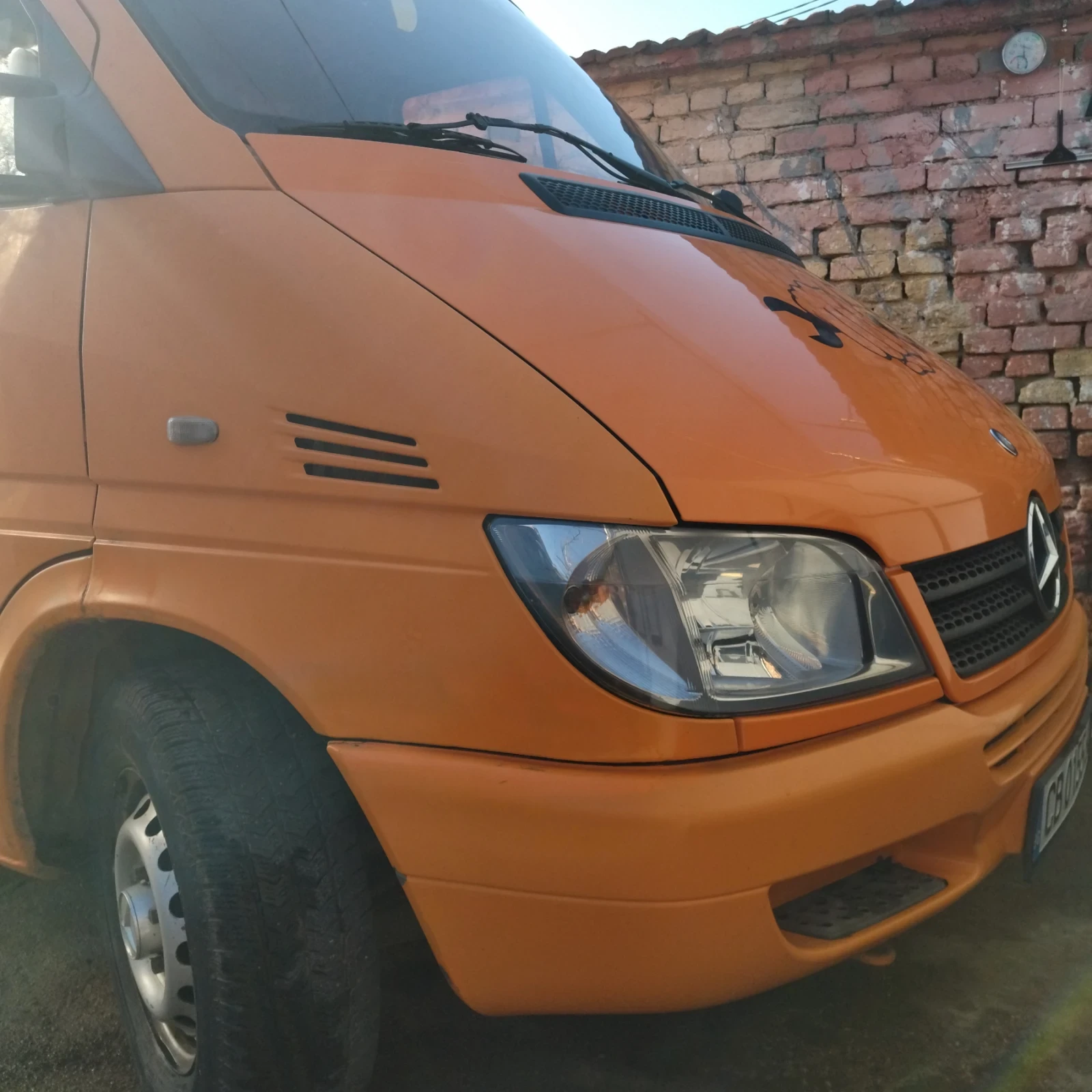 Mercedes-Benz 208, снимка 12 - Бусове и автобуси - 55207597