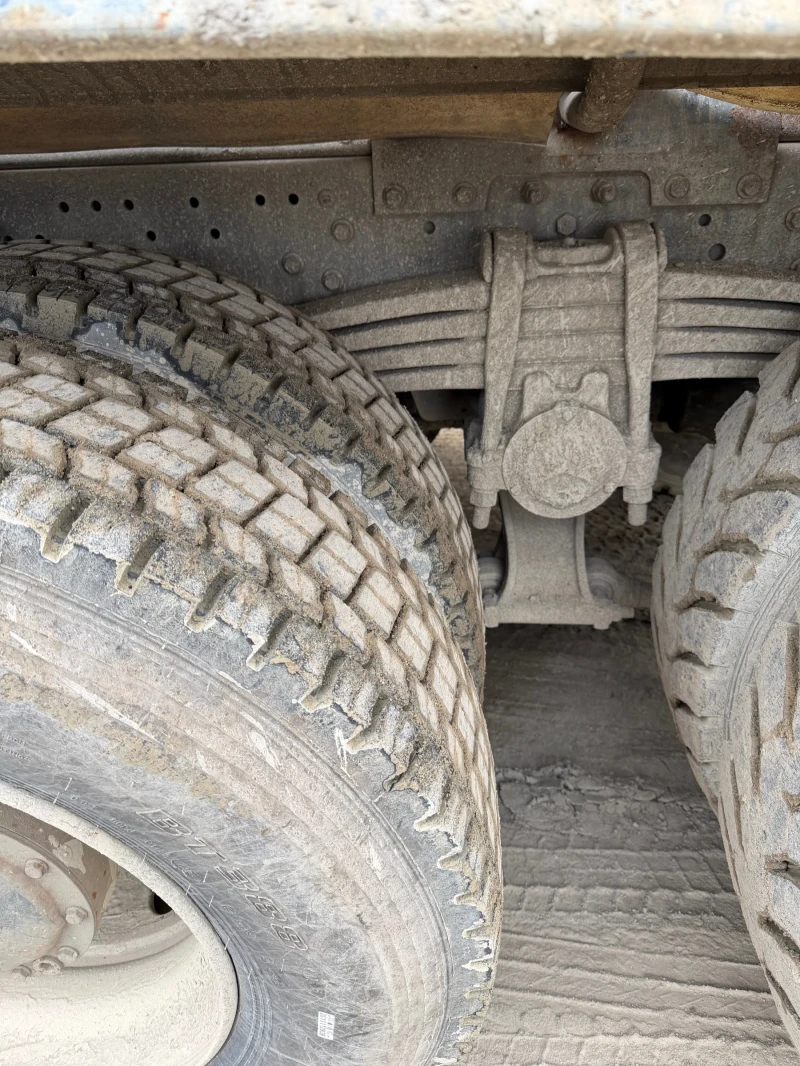 Бетон миксер Mercedes, снимка 4 - Индустриална техника - 52737965