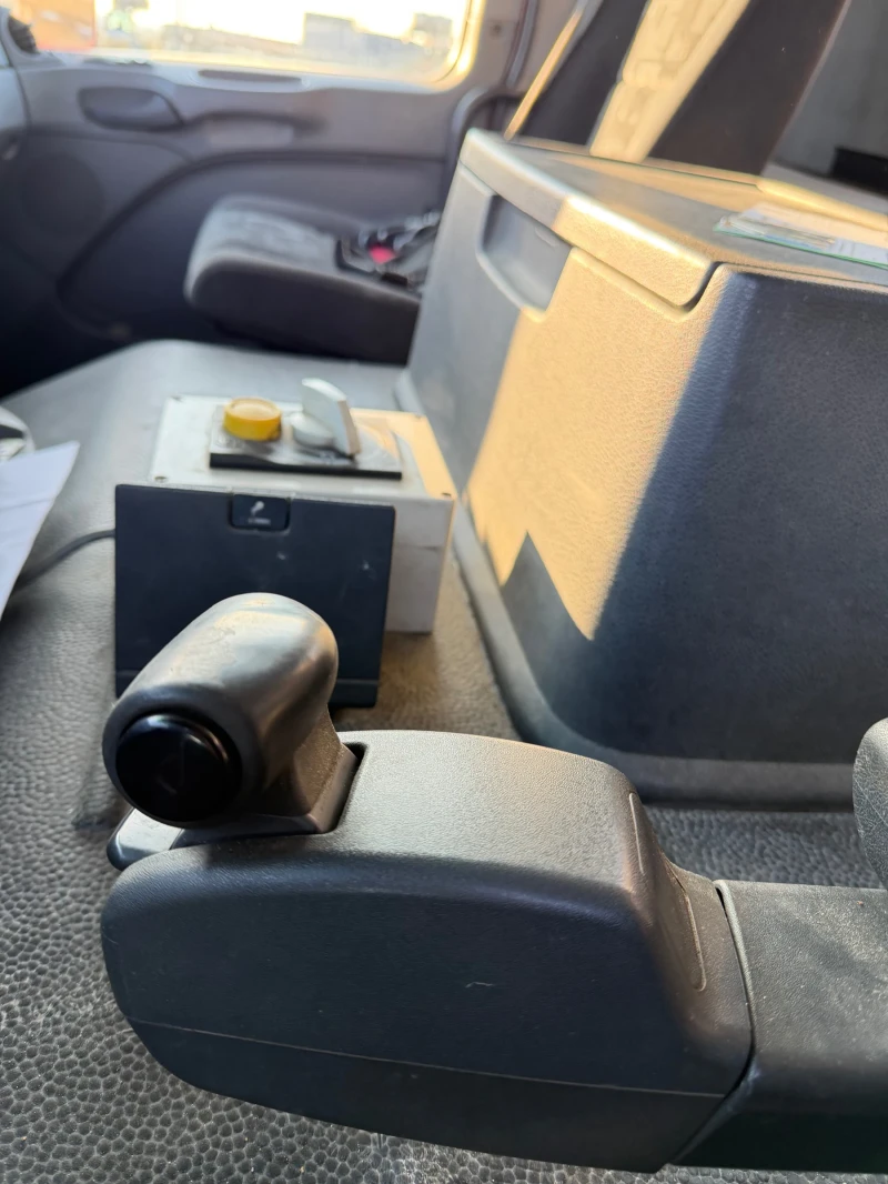 Бетон миксер Mercedes, снимка 8 - Индустриална техника - 52737965