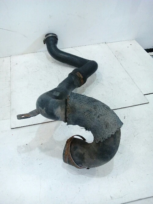 Маркуч турбо Сааб 9-5